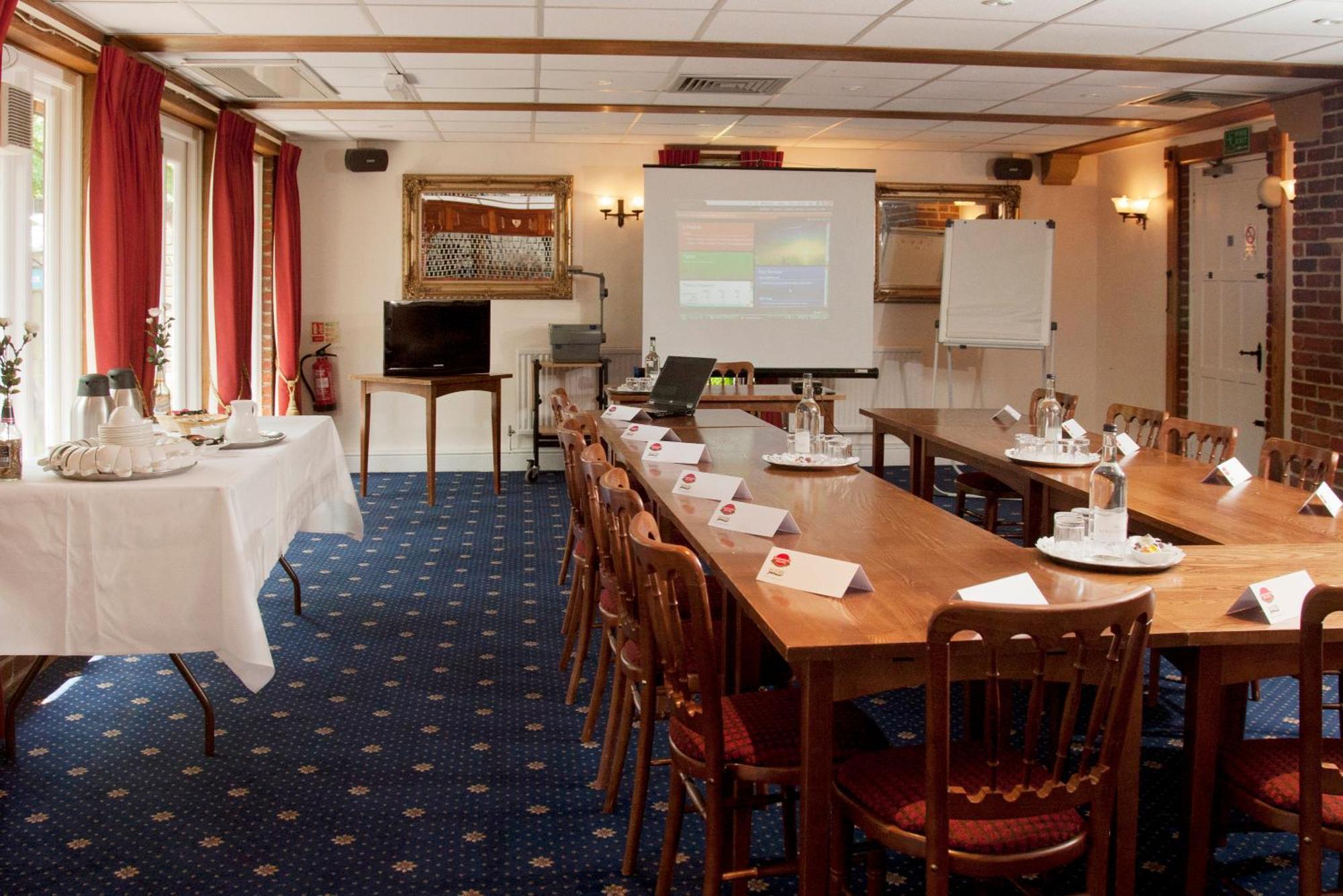 The Dog & Bear Hotel Lenham Buitenkant foto