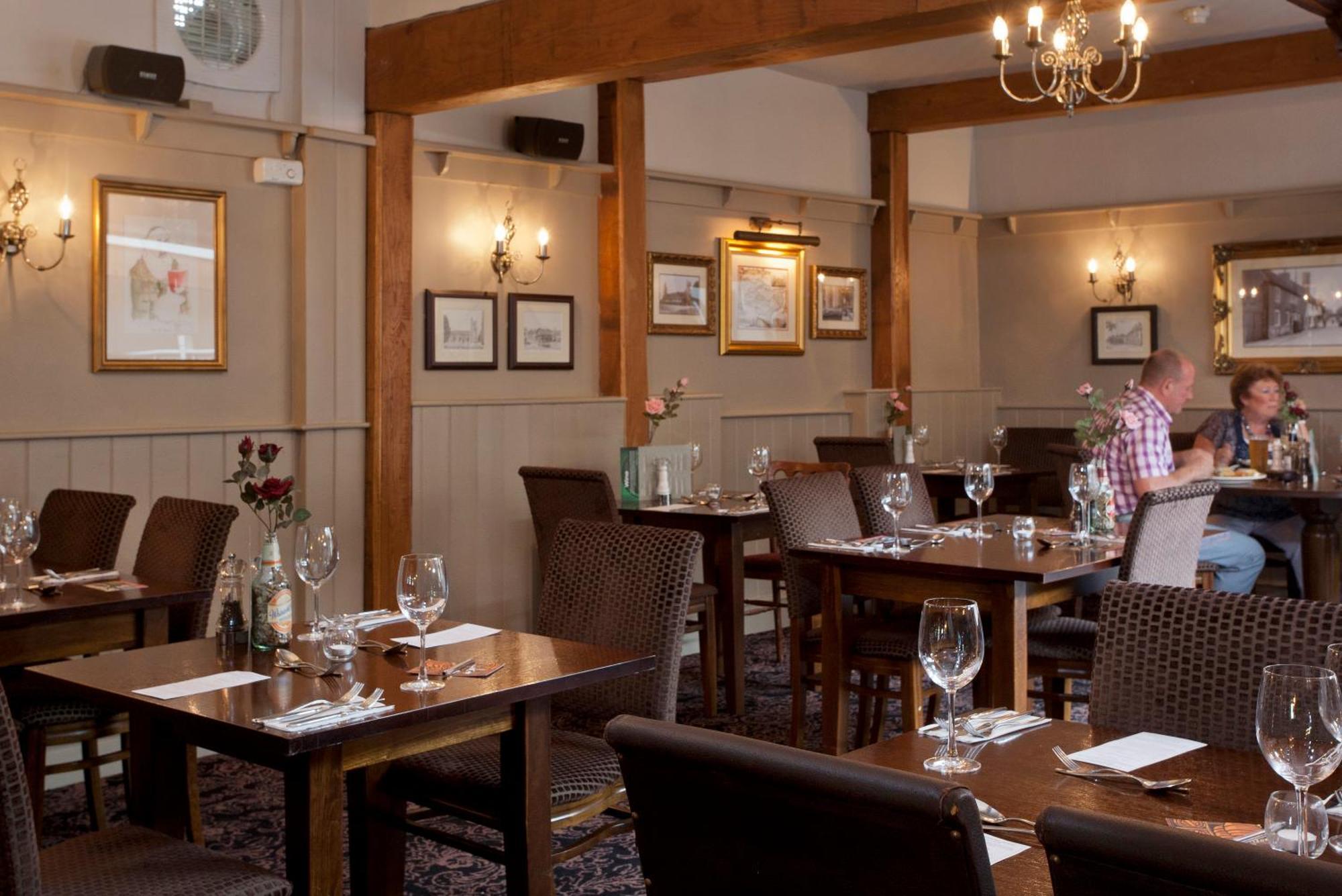 The Dog & Bear Hotel Lenham Buitenkant foto